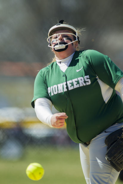 041115-softball-09